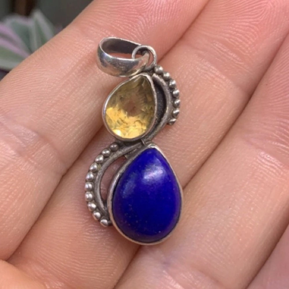 Sterling silver pendant with teardrop citrine and lapis lazuli